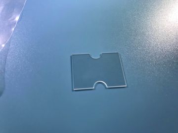 10x10 / 7x7mm বৈজ্ঞানিক ল্যাবের সরঞ্জাম নীলকান্তমণি গ্লাস লেজার কাটা ক্যামেরা প্রতিরক্ষামূলক লেন্স