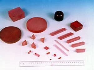 ভালো দাম হাই ফ্রিকোয়েন্সি Al2o3 টি লেজার ডিভাইসের জন্য ডুপড নীলা স্ফটিক অনলাইন