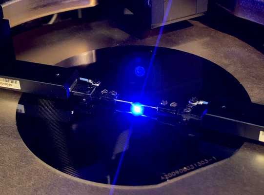 ভালো দাম মাইক্রো LED 6 ইঞ্চির জন্য Dia 200mm AlGaN Si Epi Wafer N টাইপ অনলাইন