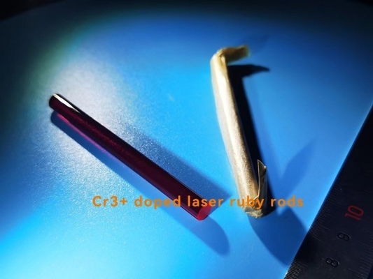 ভালো দাম লেপ কাস্টমাইজড সাইজ লেজার স্যাফায়ার ক্রিস্টাল উচ্চ কঠোরতা বিরোধী জারা অনলাইন